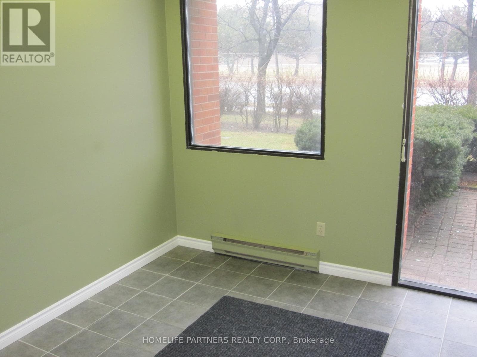 Office at 102- 1013 Wilson Avenue, Toronto (Downsview-Roding-CFB), Ontario - Photo 10 - RE/MAX Garden City Realty