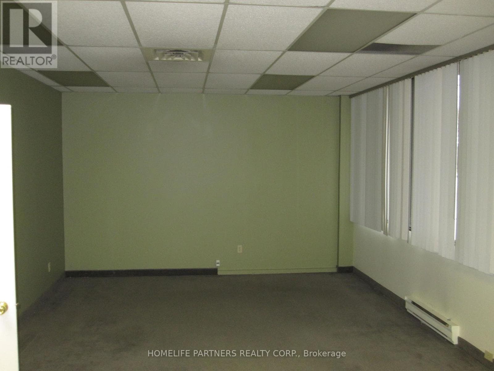 Office at 102- 1013 Wilson Avenue, Toronto (Downsview-Roding-CFB), Ontario - Photo 7 - RE/MAX Garden City Realty