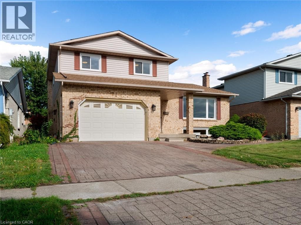 Single Family at 24 KEEFER Road, Thorold, Ontario - Photo 2 - RE/MAX Garden City Realty