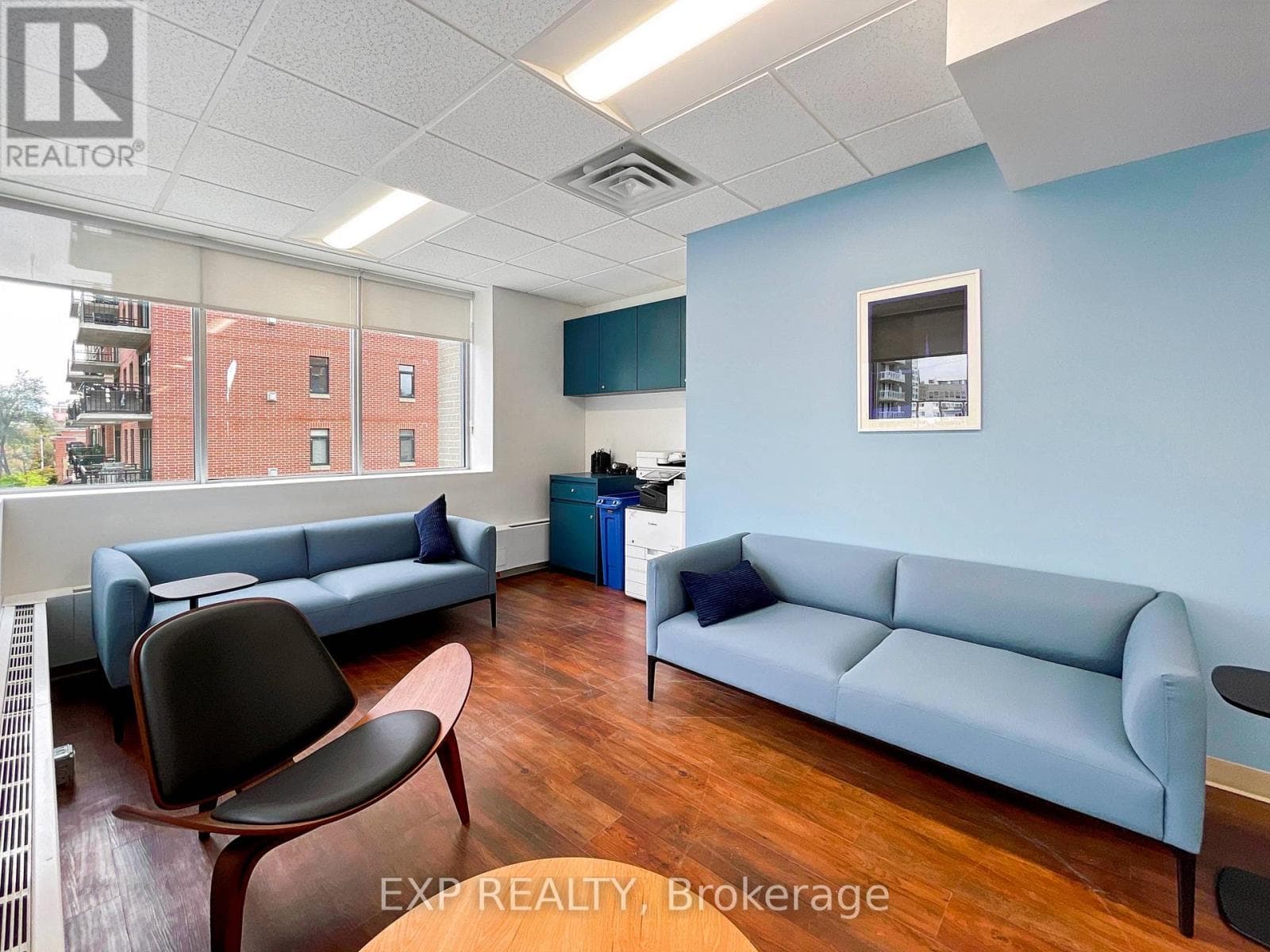 Retail at 396 Cooper Street, Ottawa, Ontario - Photo 8 - RE/MAX Garden City Realty