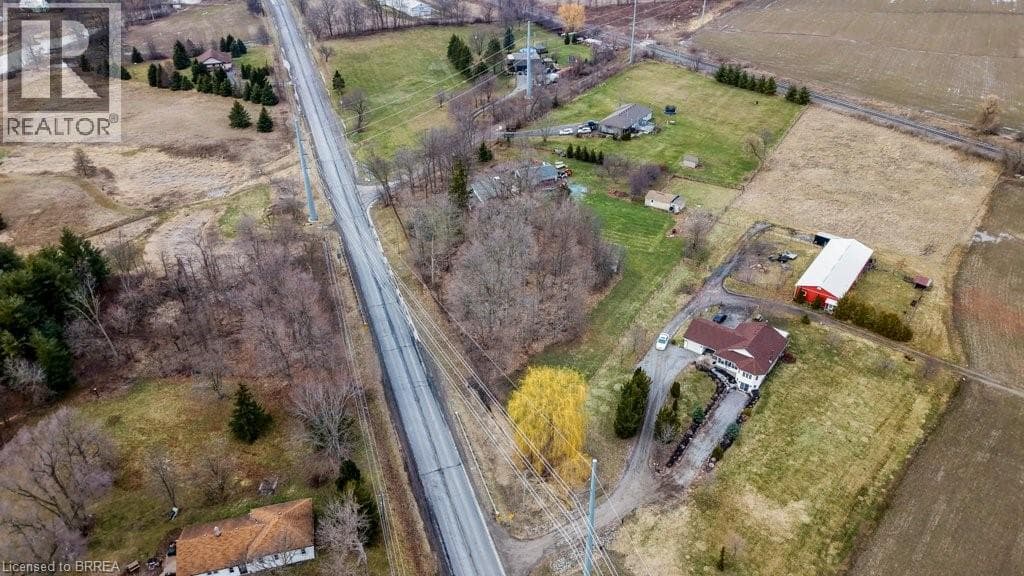 Single Family at 6757 REGIONAL 20 Road, West Lincoln, Ontario - Photo 6 - RE/MAX Garden City Realty