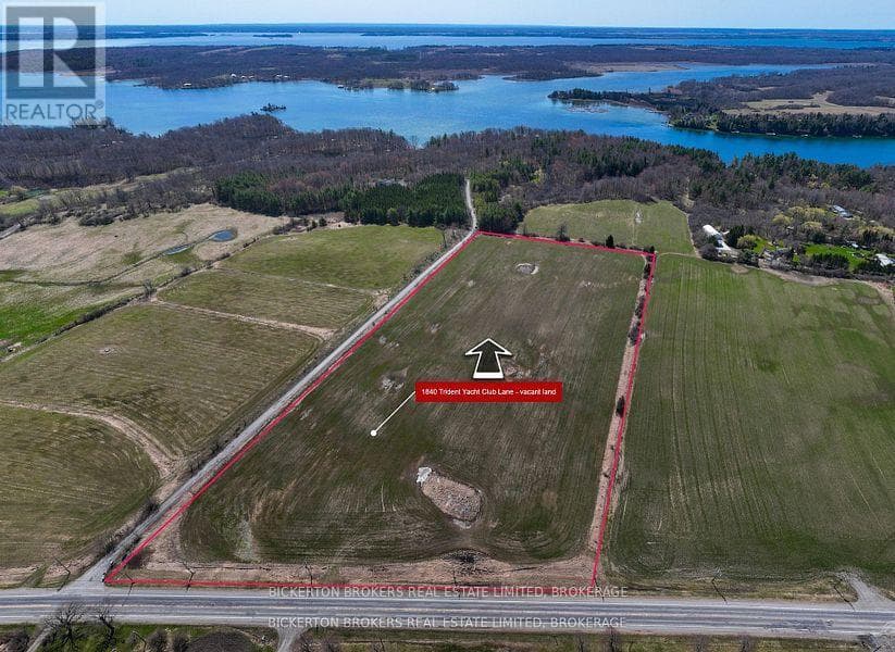 1840 Trident Yacht Club Lane