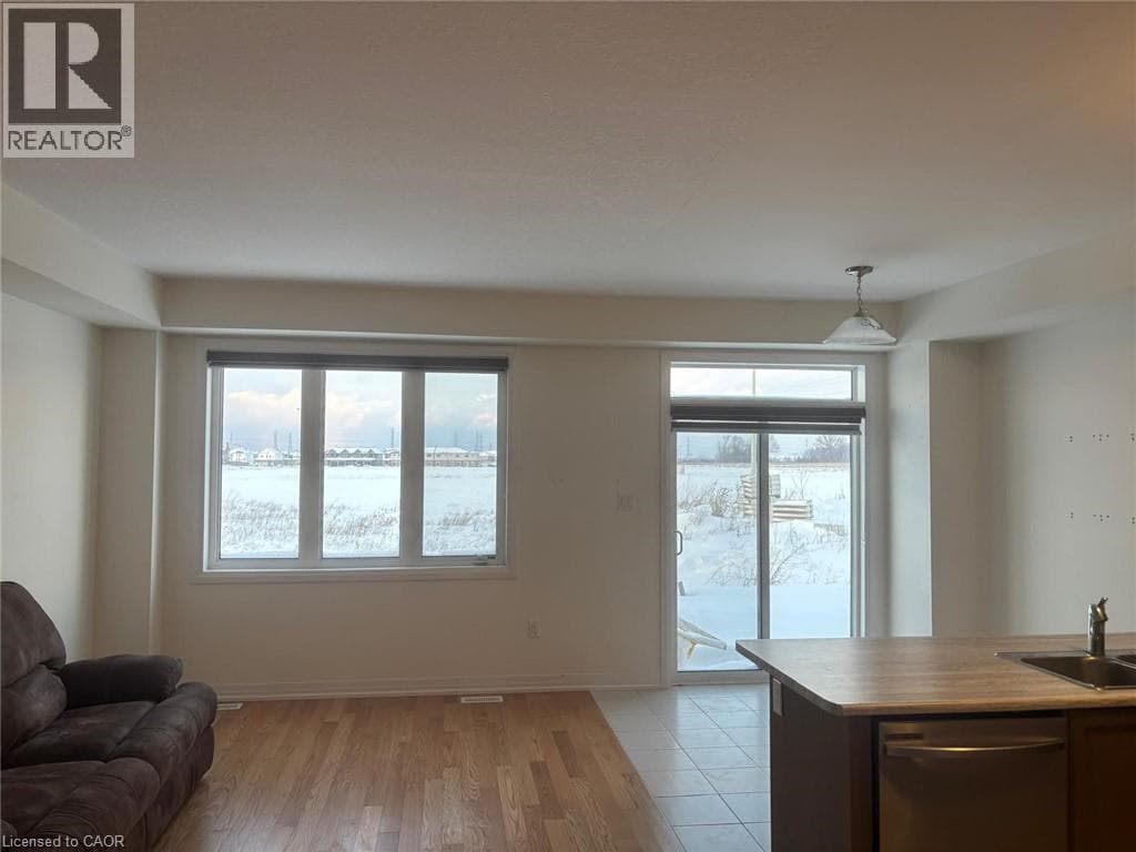 Single Family at 106 SELECTION Heights, Thorold, Ontario - Photo 9 - RE/MAX Garden City Realty
