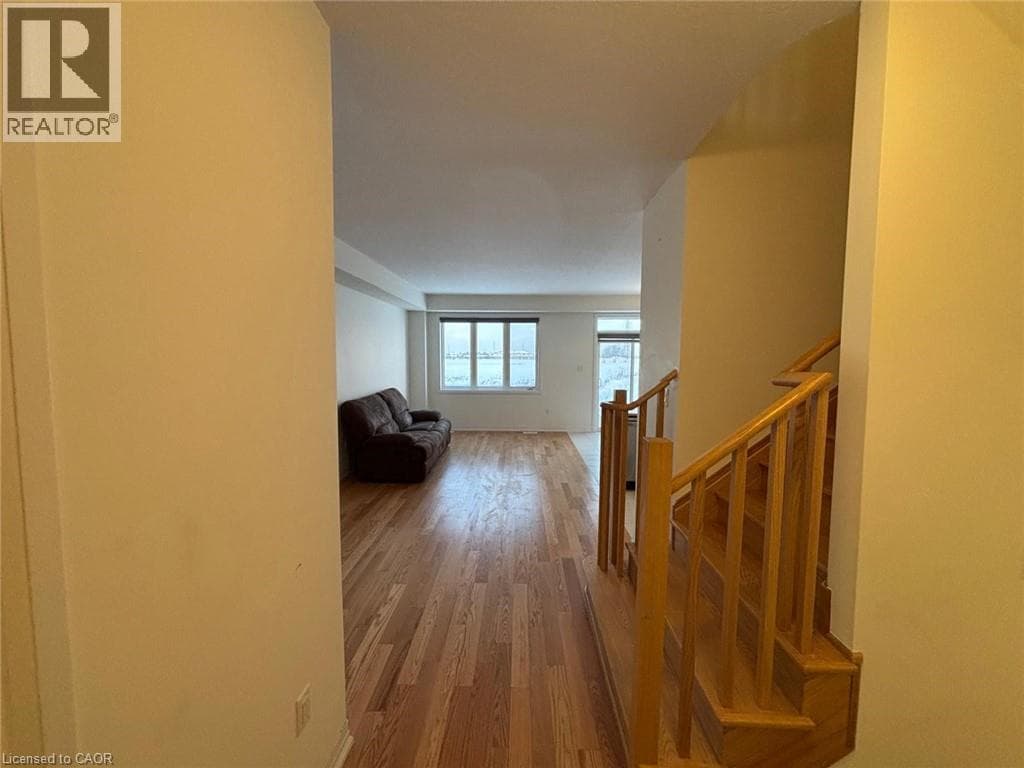 Single Family at 106 SELECTION Heights, Thorold, Ontario - Photo 6 - RE/MAX Garden City Realty