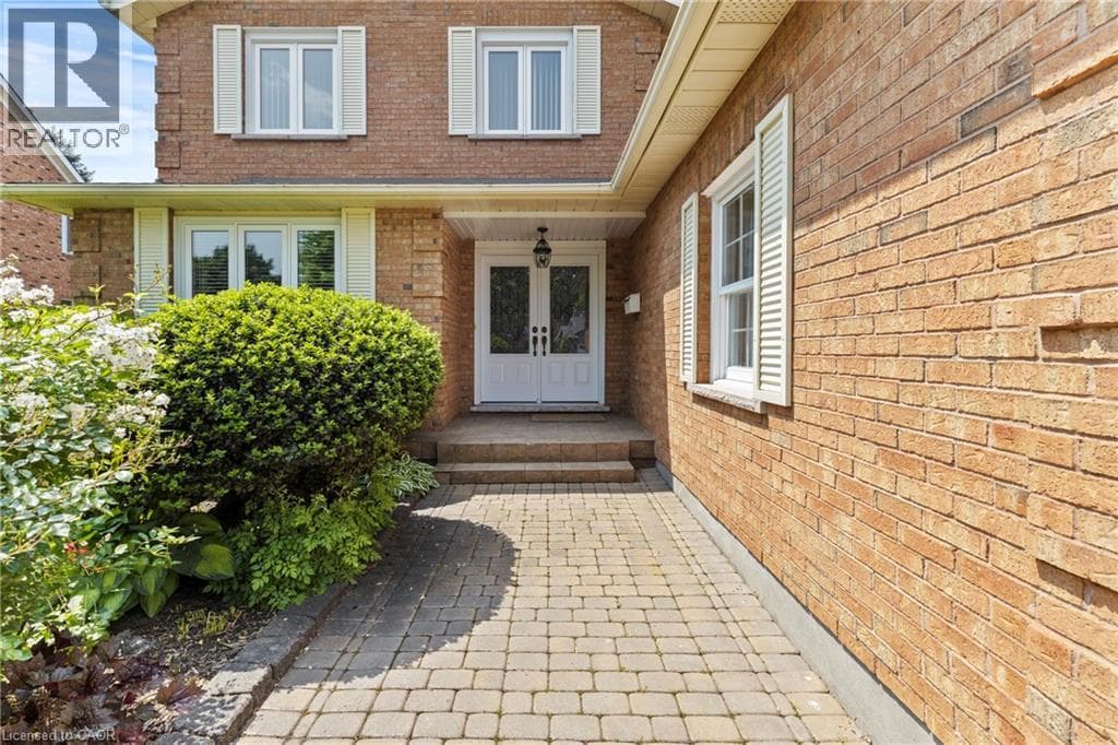 Single Family at 67 THE PROMENADE, Niagara-on-the-Lake, Ontario - Photo 5 - RE/MAX Garden City Realty