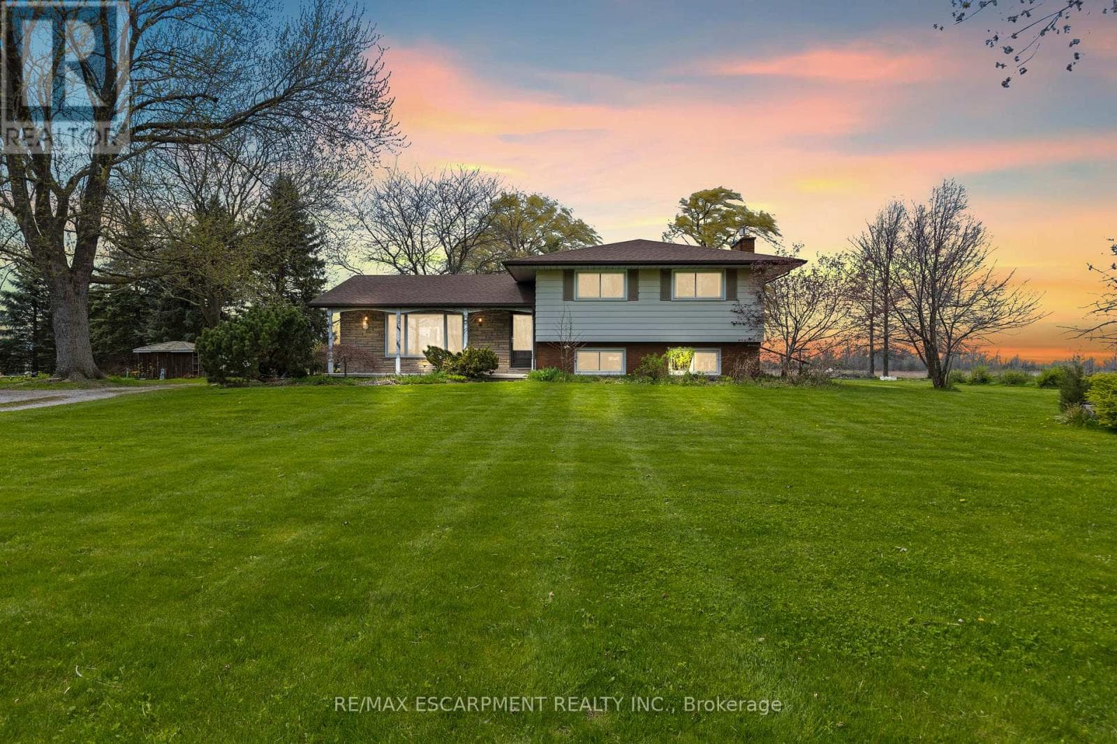488 TOWNLINE Road