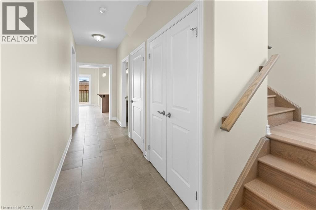 Single Family at 33 CINNAMON Street, Thorold, Ontario - Photo 6 - RE/MAX Garden City Realty