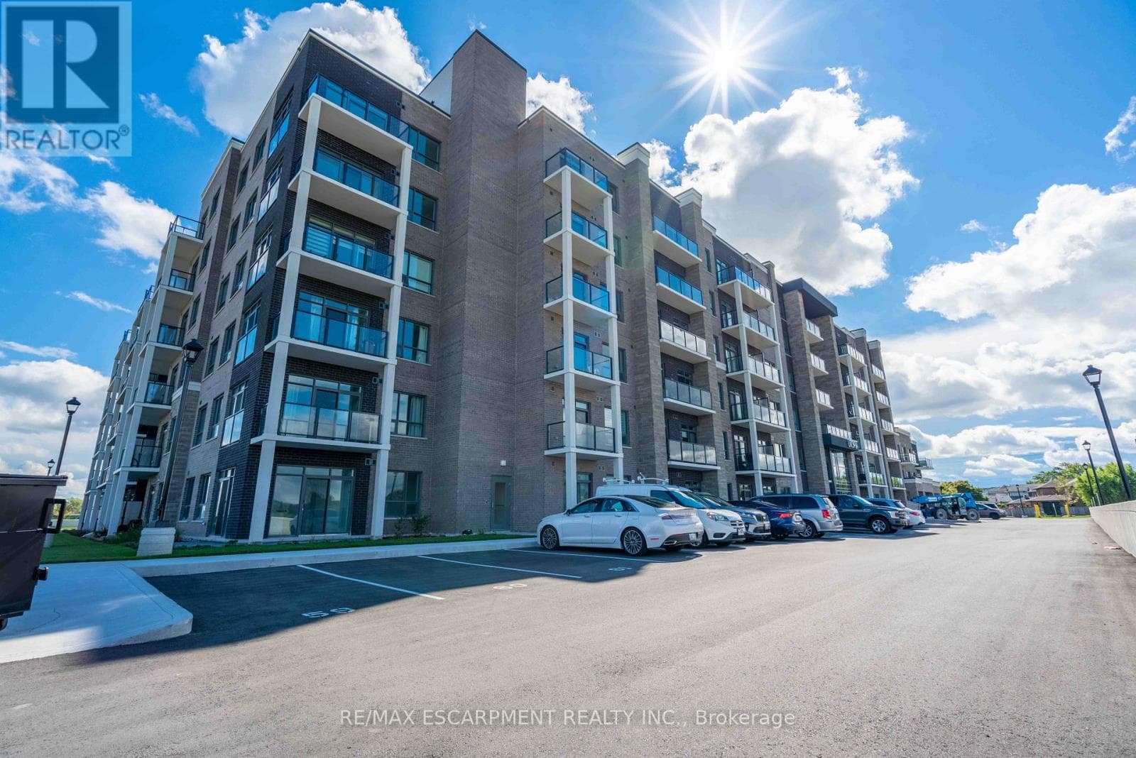 541- 5055 Greenlane Road