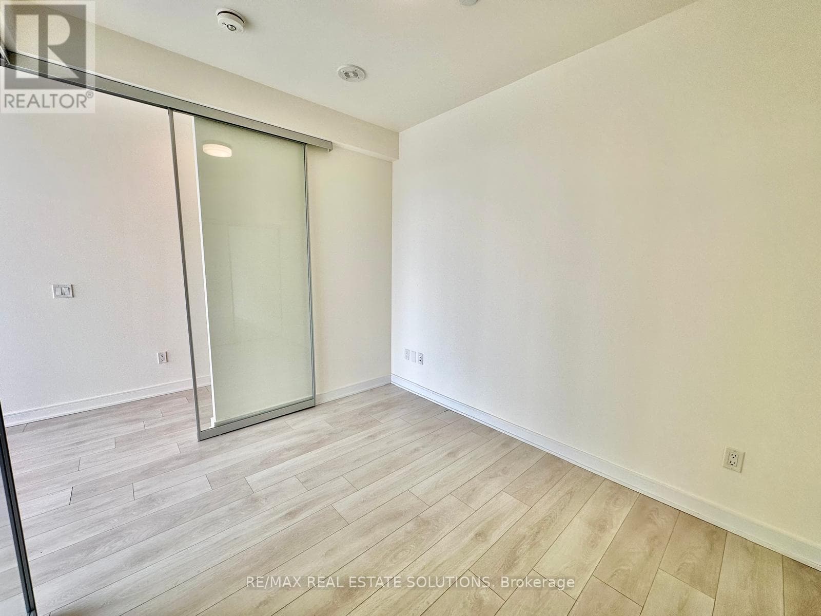Single Family at 1214- 60 Tannery Road, Toronto (Waterfront Communities), Ontario - Photo 9 - RE/MAX Garden City Realty