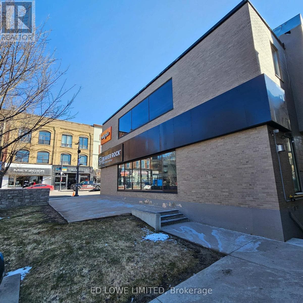 200- 91 Dunlop Street