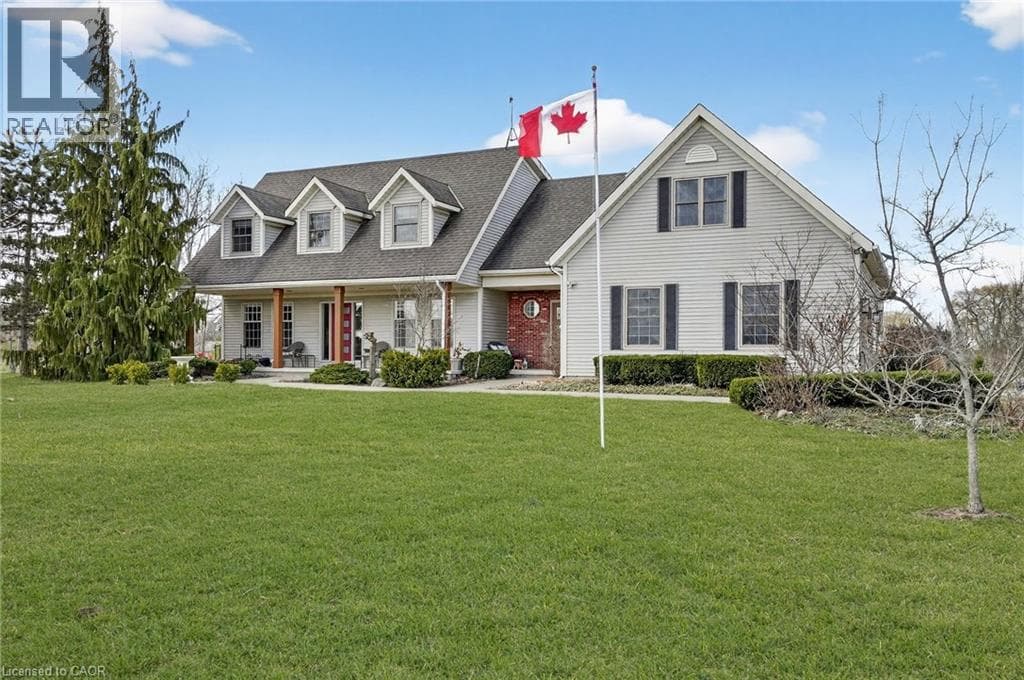 Single Family at 2330 CENTRE Street, Pelham, Ontario - Photo 7 - RE/MAX Garden City Realty