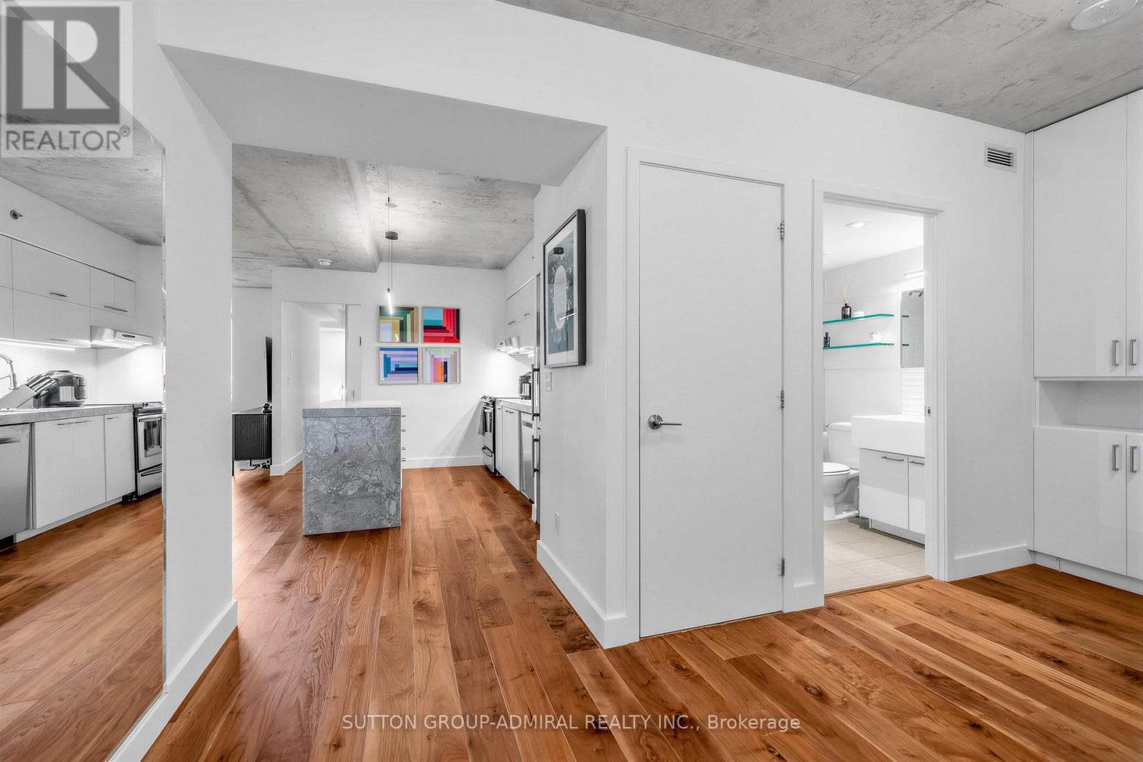 Single Family at 907- 55 Stewart Street, Toronto (Waterfront Communities), Ontario - Photo 3 - RE/MAX Garden City Realty
