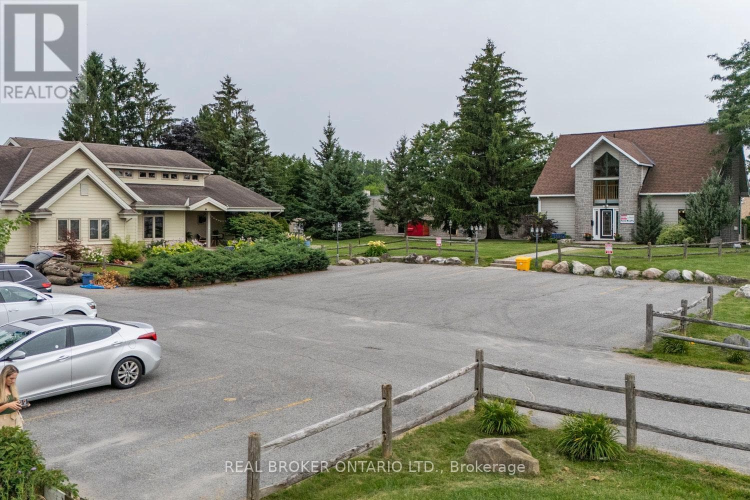 2188 Robertson Road
