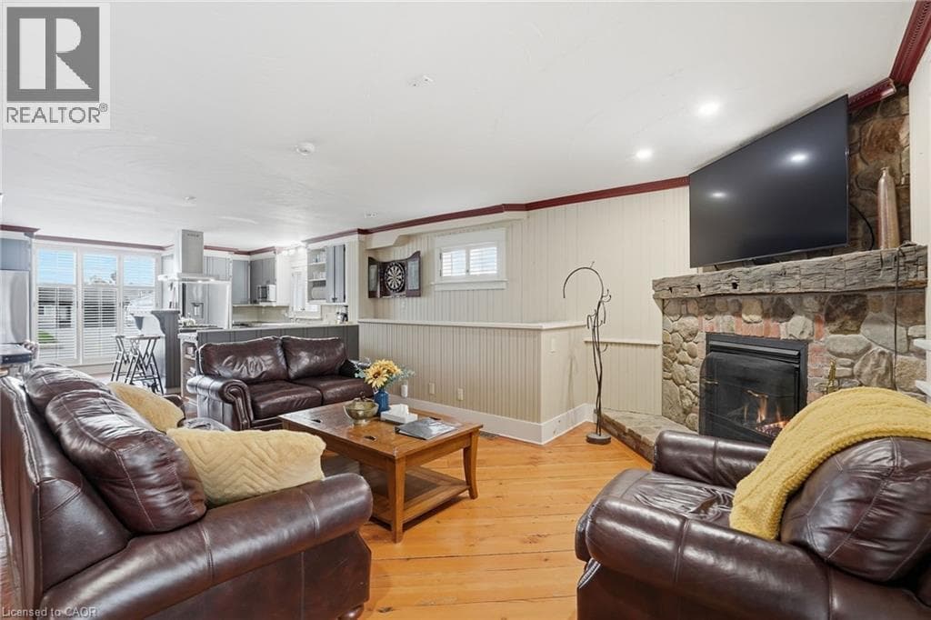 Single Family at 1426 NIAGARA STONE Road, Niagara-on-the-Lake, Ontario - Photo 5 - RE/MAX Garden City Realty