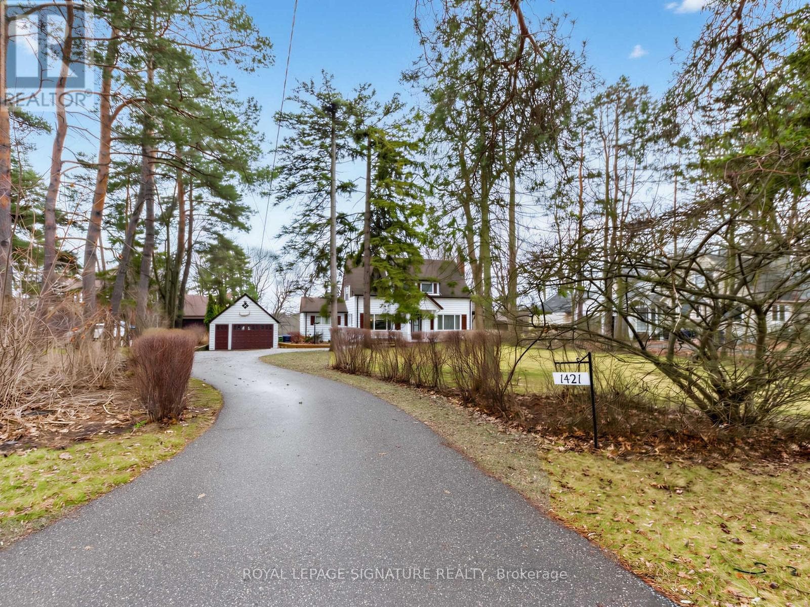 1421 Military Trail