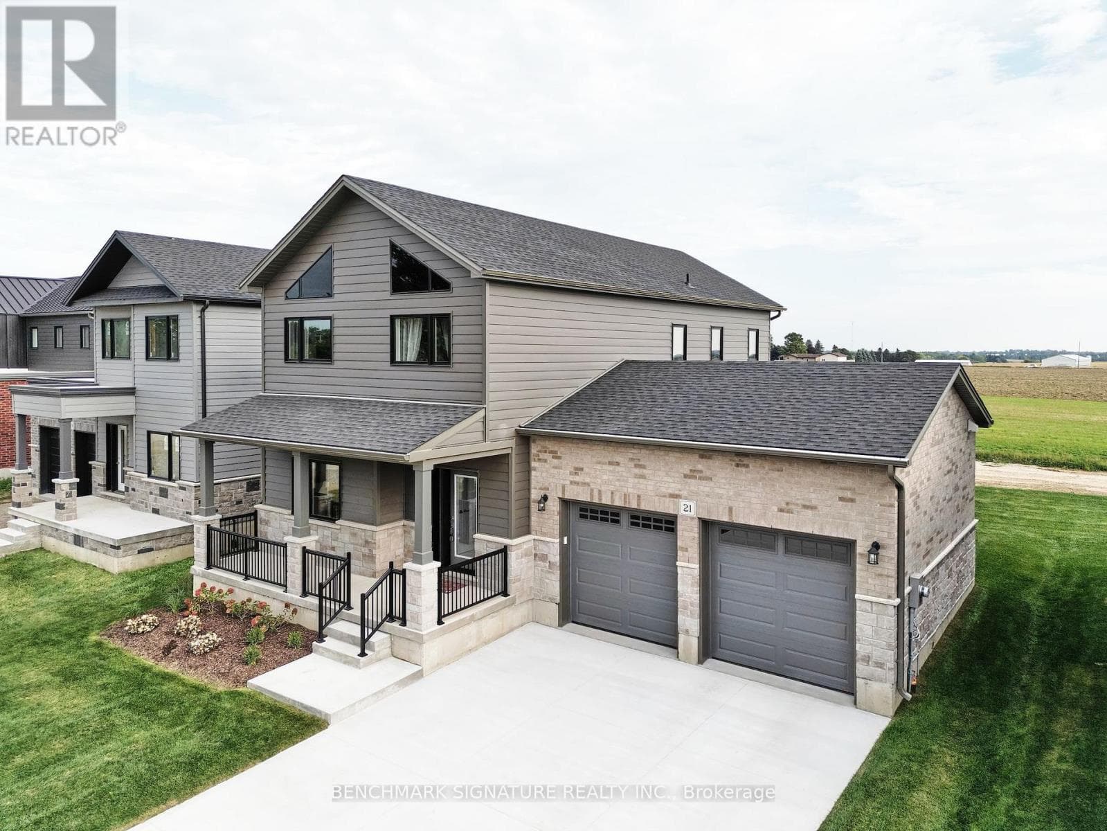 6 Totten Street