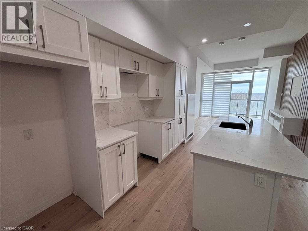 Single Family at 803- 7711 GREEN VISTA Gate, Niagara Falls, Ontario - Photo 10 - RE/MAX Garden City Realty