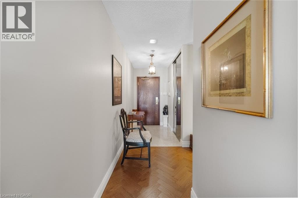 Single Family at 301- 2287 LAKE SHORE Boulevard, Toronto, Ontario - Photo 6 - RE/MAX Garden City Realty