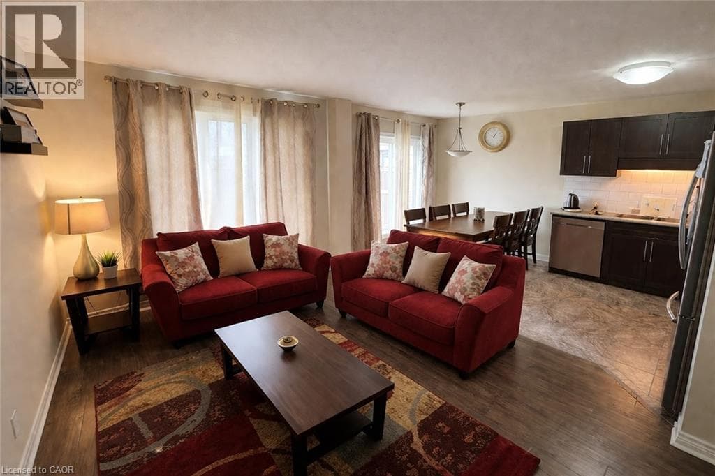 Single Family at 7905 OLDFIELD Road, Niagara Falls, Ontario - Photo 5 - RE/MAX Garden City Realty