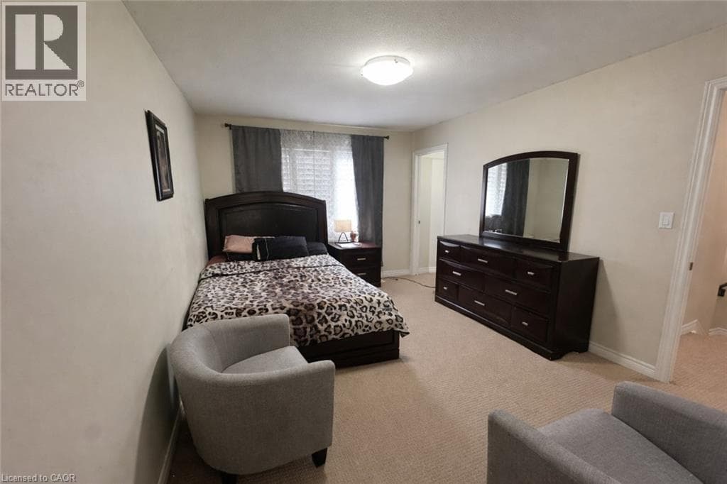 Single Family at 7905 OLDFIELD Road, Niagara Falls, Ontario - Photo 9 - RE/MAX Garden City Realty