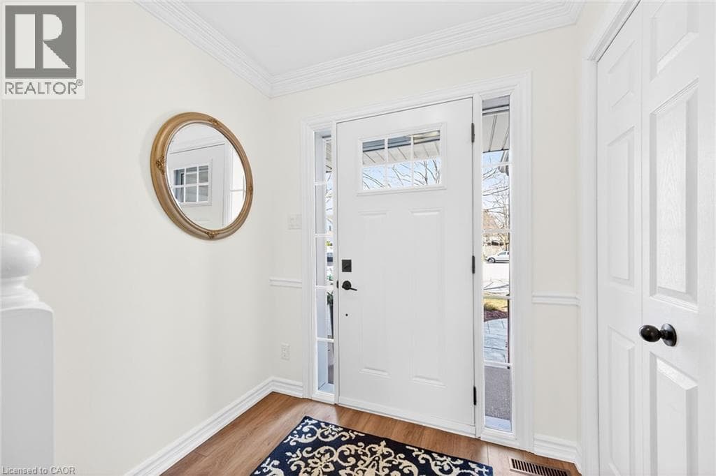 Single Family at 25 WALKER Court, Grimsby, Ontario - Photo 4 - RE/MAX Garden City Realty