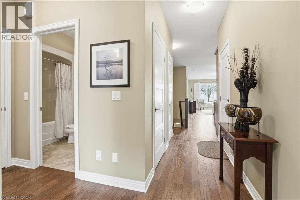 Single Family at 8- 215 VANSICKLE Road, St. Catharines, Ontario - Photo 5 - RE/MAX Garden City Realty