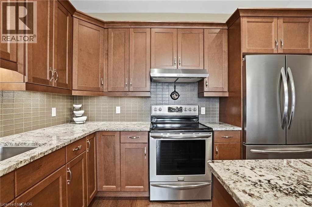 Single Family at 8- 215 VANSICKLE Road, St. Catharines, Ontario - Photo 8 - RE/MAX Garden City Realty