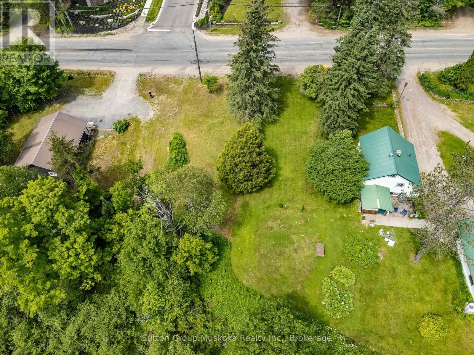 641 Muskoka Rd 3 Road
