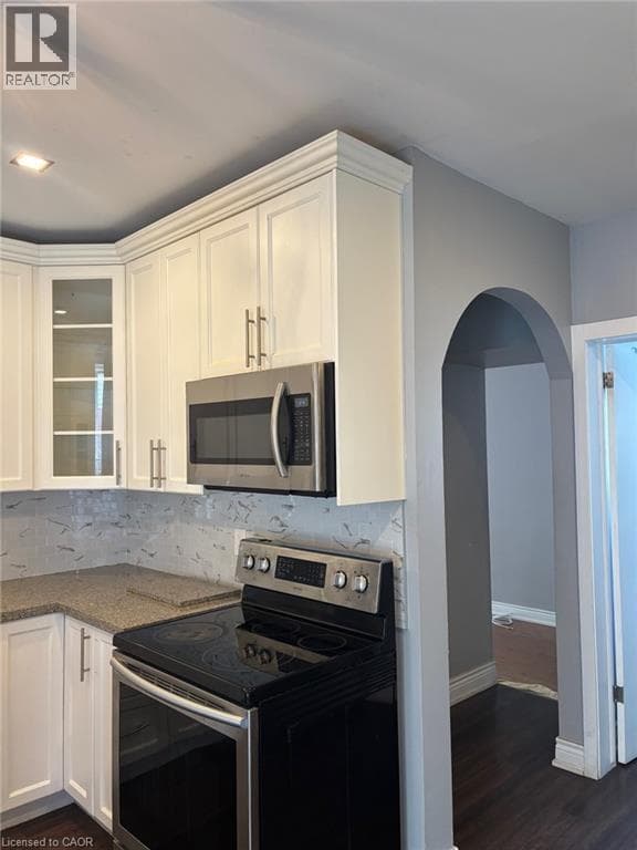 Single Family at 4404 MORRISON Street, Niagara Falls, Ontario - Photo 7 - RE/MAX Garden City Realty
