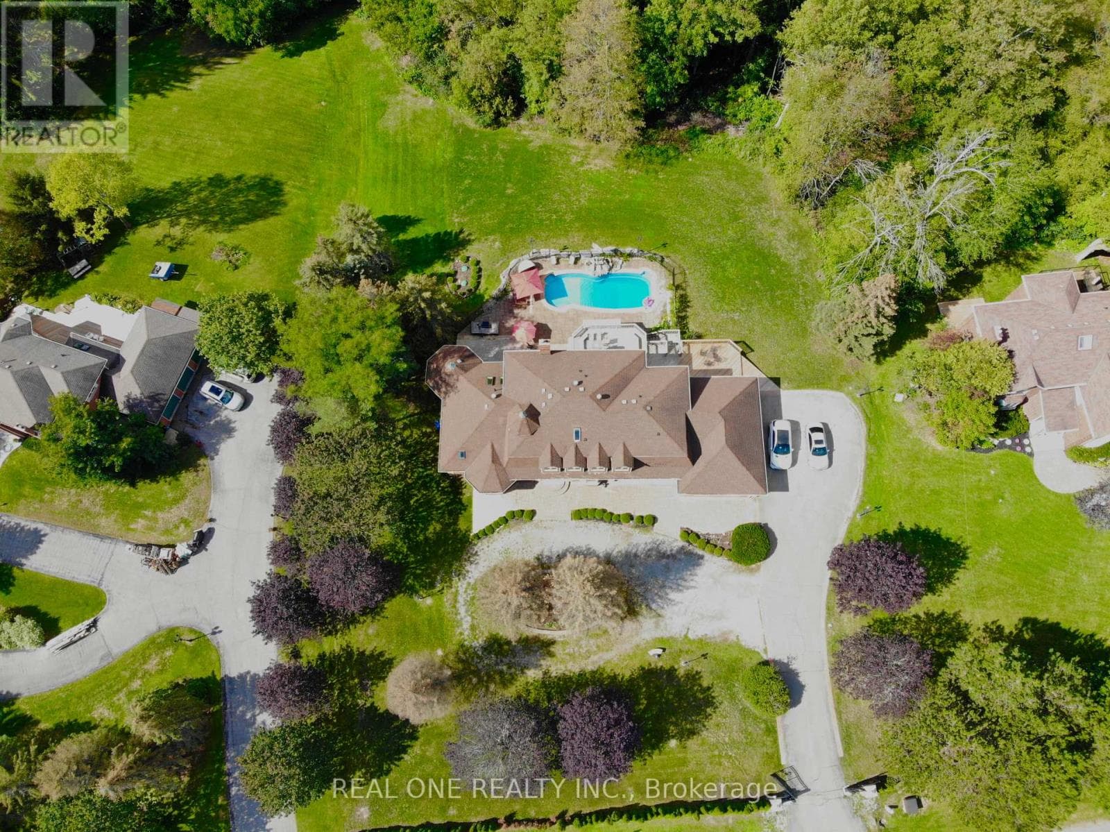 12 Jarvis Avenue