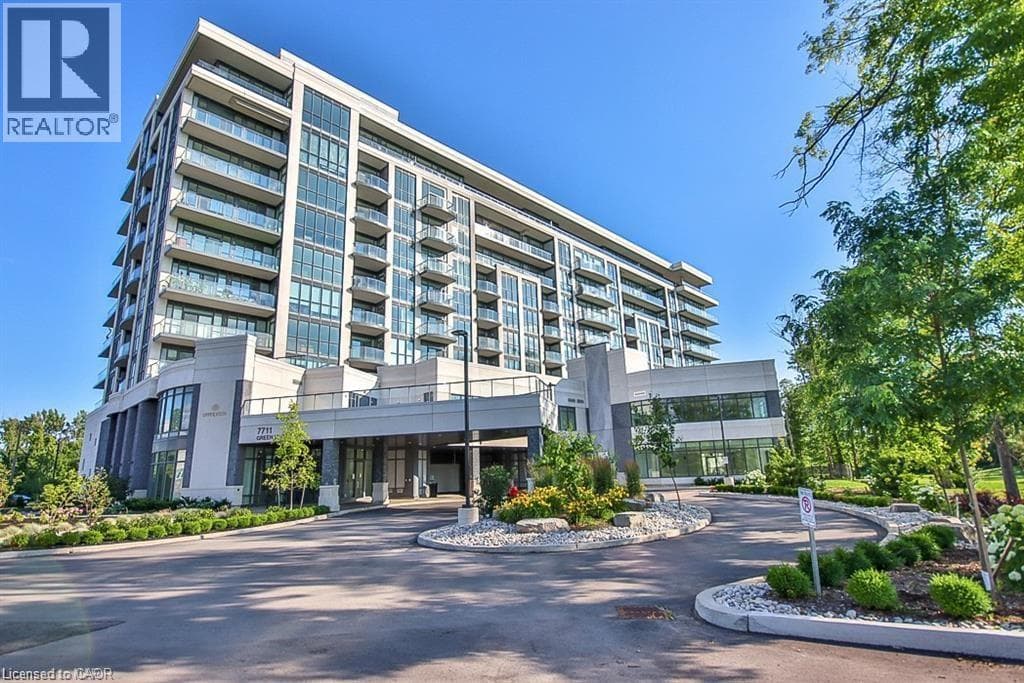 723- 7711 GREEN VISTA Gate