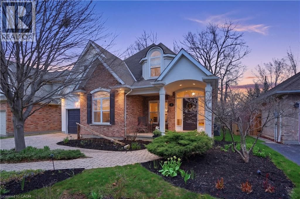 Single Family at 20 TIMBER Lane, St. Catharines, Ontario - Photo 3 - RE/MAX Garden City Realty