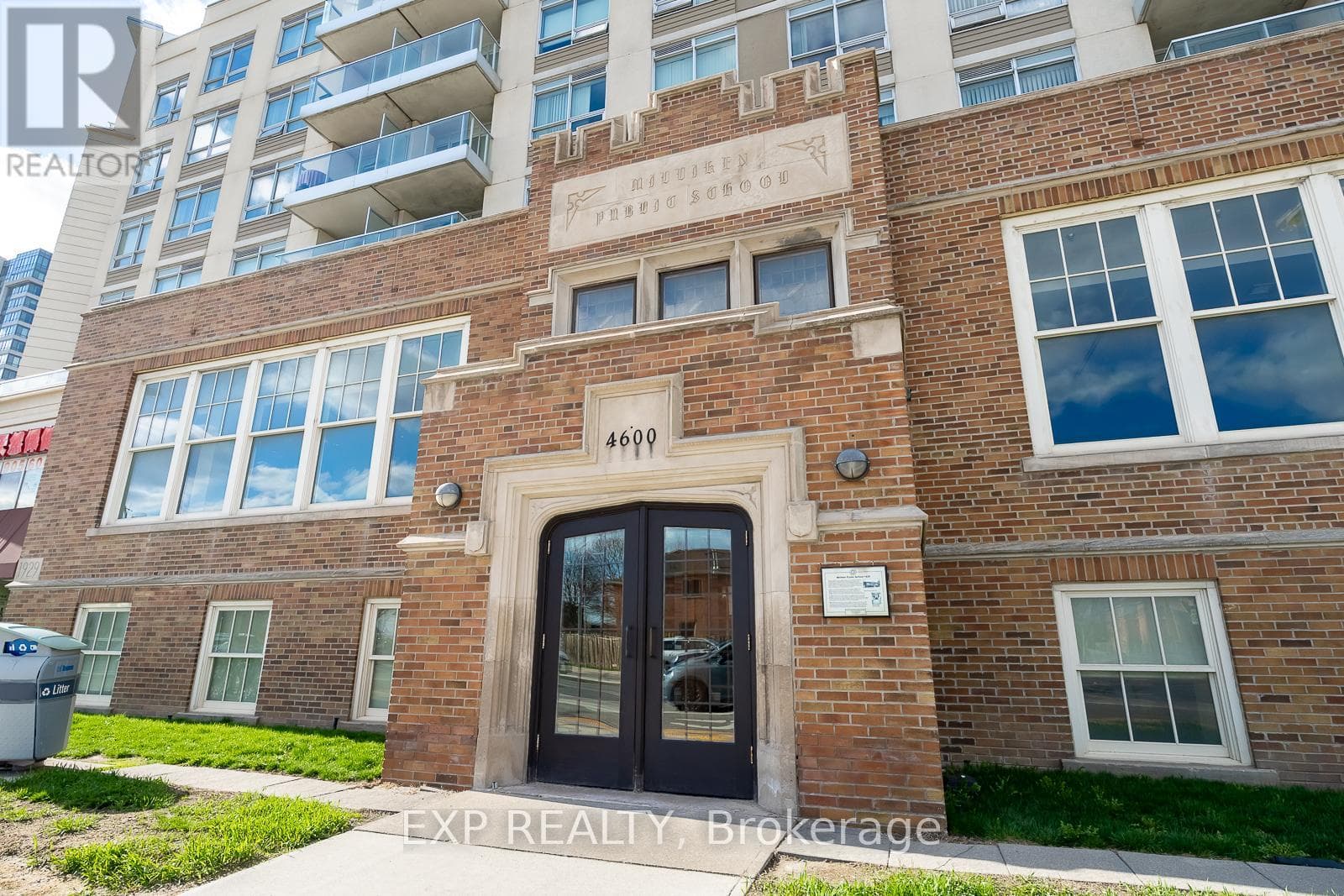 Single Family at 519- 4600 Steeles Avenue, Markham (Milliken Mills East), Ontario - Photo 2 - RE/MAX Garden City Realty