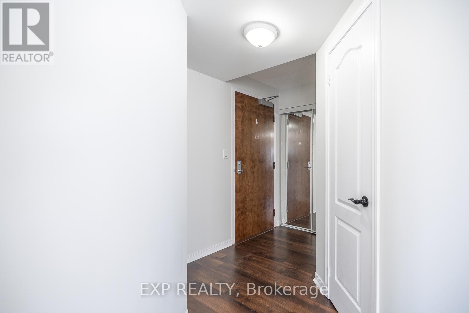 Single Family at 519- 4600 Steeles Avenue, Markham (Milliken Mills East), Ontario - Photo 8 - RE/MAX Garden City Realty