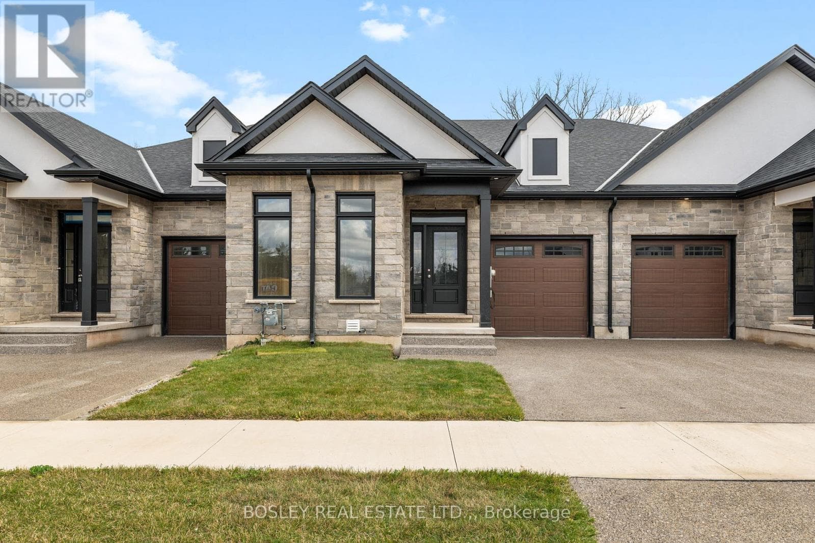 514 ROYAL RIDGE Drive