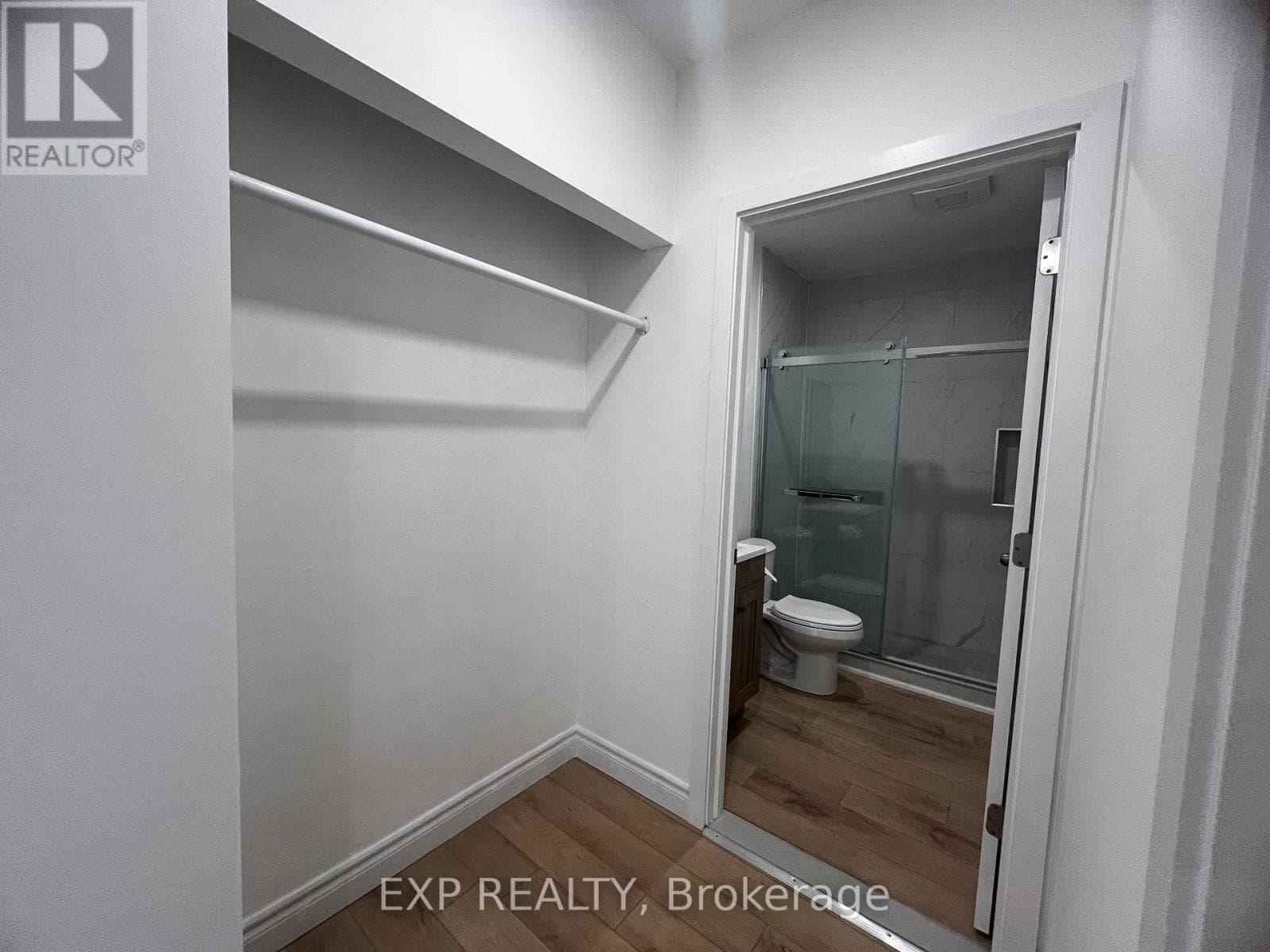 Single Family at 102- 804A St Clair Avenue, Toronto (Oakwood Village), Ontario - Photo 10 - RE/MAX Garden City Realty