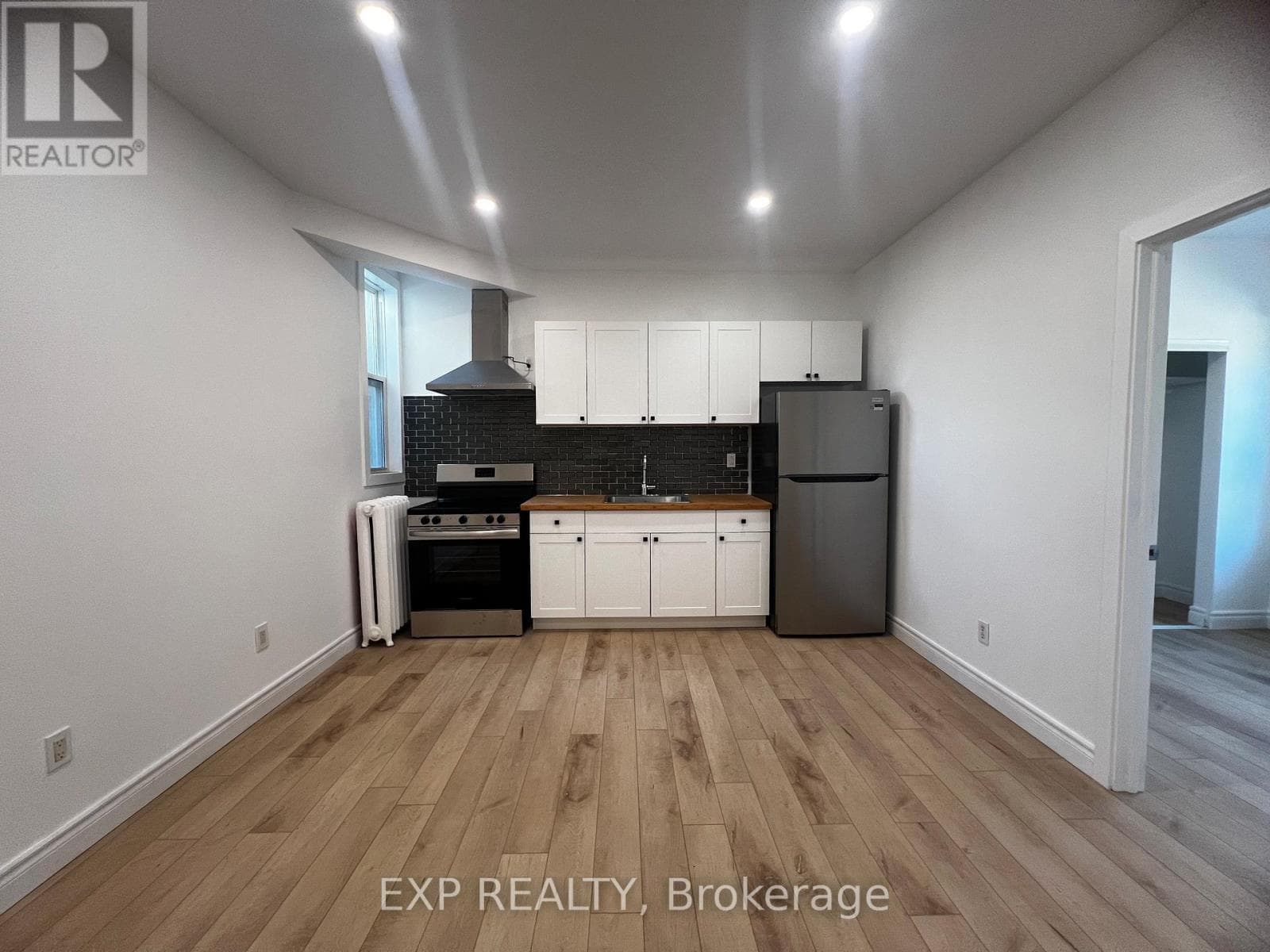 Single Family at 102- 804A St Clair Avenue, Toronto (Oakwood Village), Ontario - Photo 2 - RE/MAX Garden City Realty