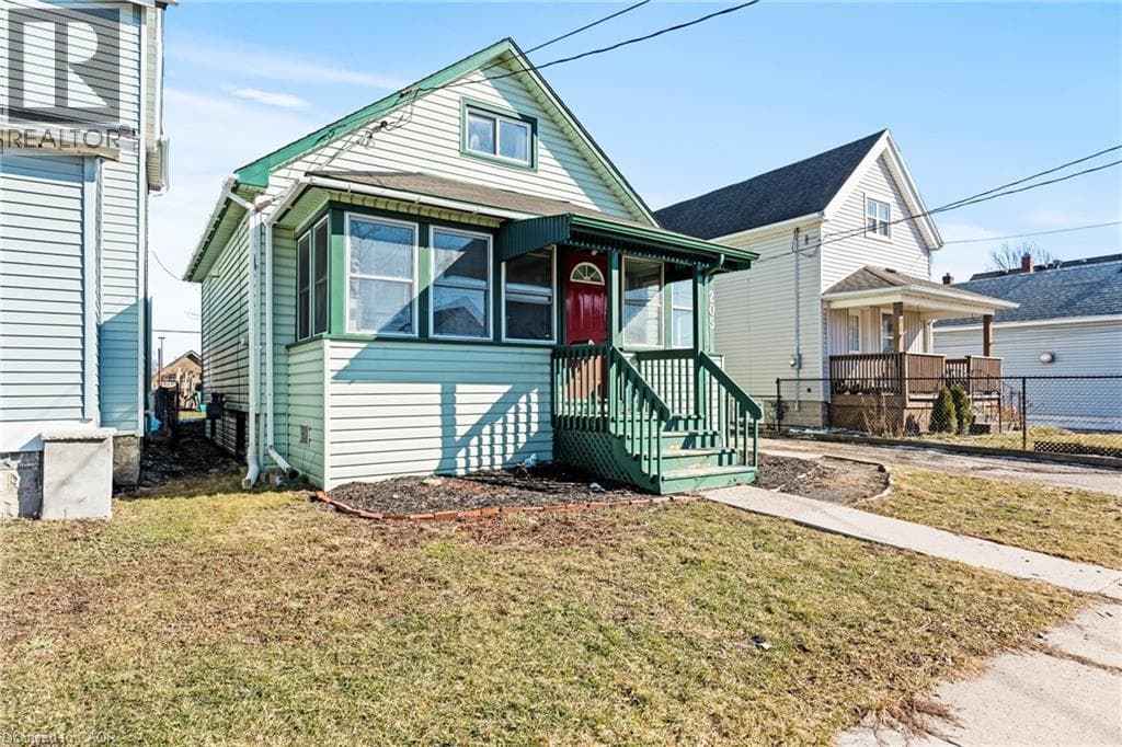Single Family at 205 MITCHELL Street, Port Colborne, Ontario - Photo 2 - RE/MAX Garden City Realty
