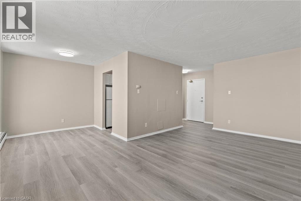 Single Family at 1004- 359 GENEVA Street, St. Catharines, Ontario - Photo 8 - RE/MAX Garden City Realty