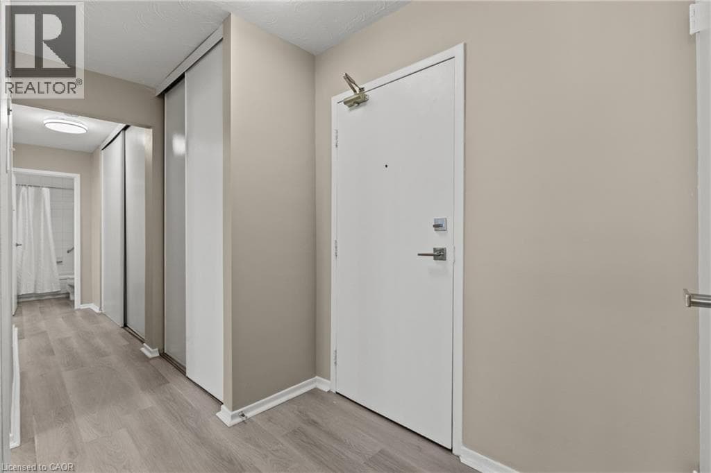 Single Family at 1004- 359 GENEVA Street, St. Catharines, Ontario - Photo 6 - RE/MAX Garden City Realty
