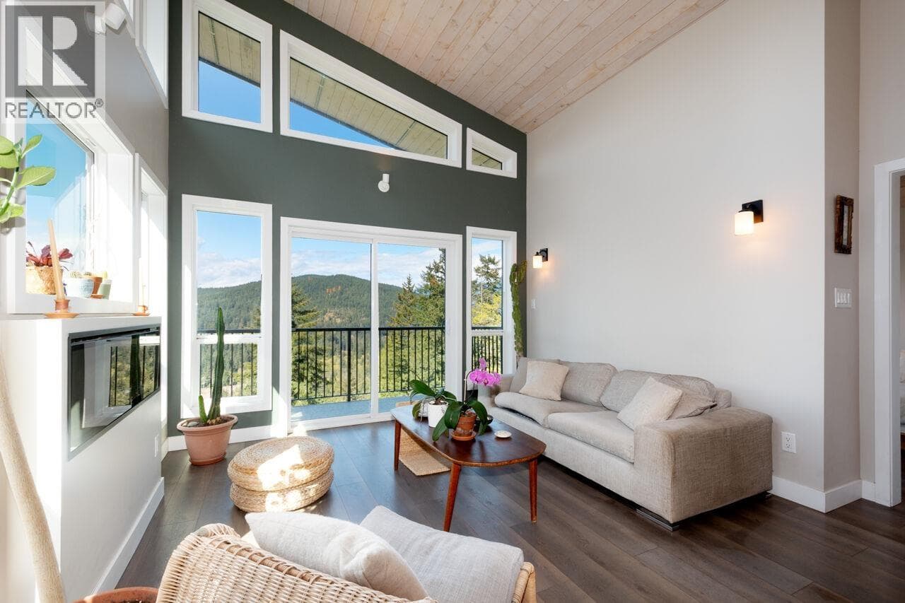 Single Family at 897 RIVENDELL Drive, Bowen Island, British Columbia - Photo 5 - RE/MAX Garden City Realty
