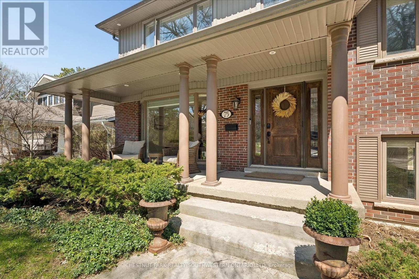 Single Family at 75 Lyon Avenue, Guelph (Exhibition Park), Ontario - Photo 4 - RE/MAX Garden City Realty