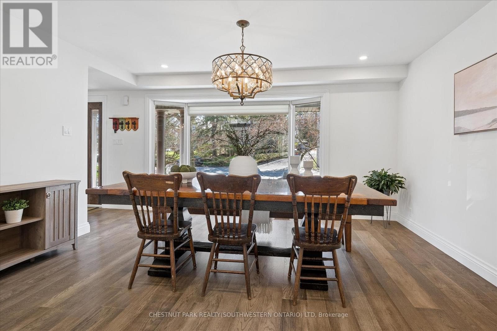 Single Family at 75 Lyon Avenue, Guelph (Exhibition Park), Ontario - Photo 8 - RE/MAX Garden City Realty