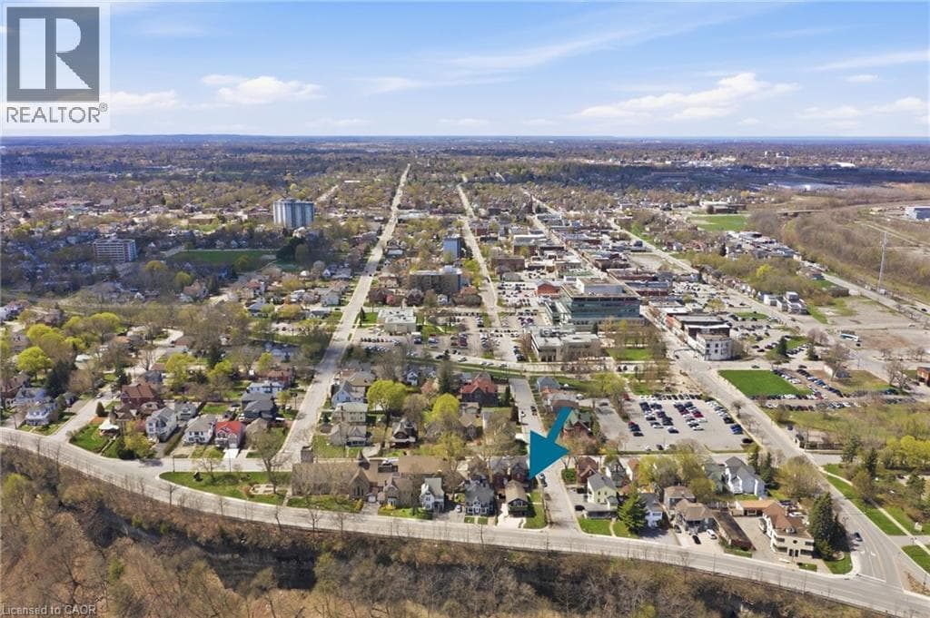 Multi-family at 4733 RIVER Road, Niagara Falls, Ontario - Photo 2 - RE/MAX Garden City Realty