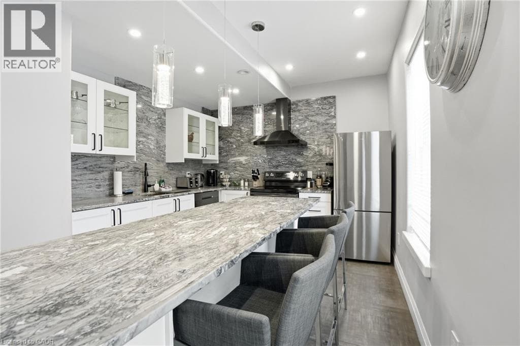 Multi-family at 4733 RIVER Road, Niagara Falls, Ontario - Photo 7 - RE/MAX Garden City Realty