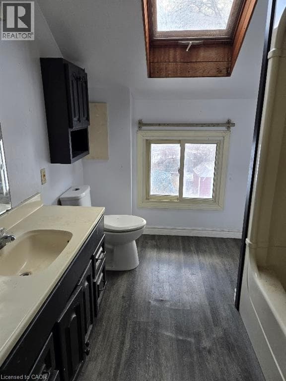 Single Family at 4340 ELGIN Street, Niagara Falls, Ontario - Photo 10 - RE/MAX Garden City Realty