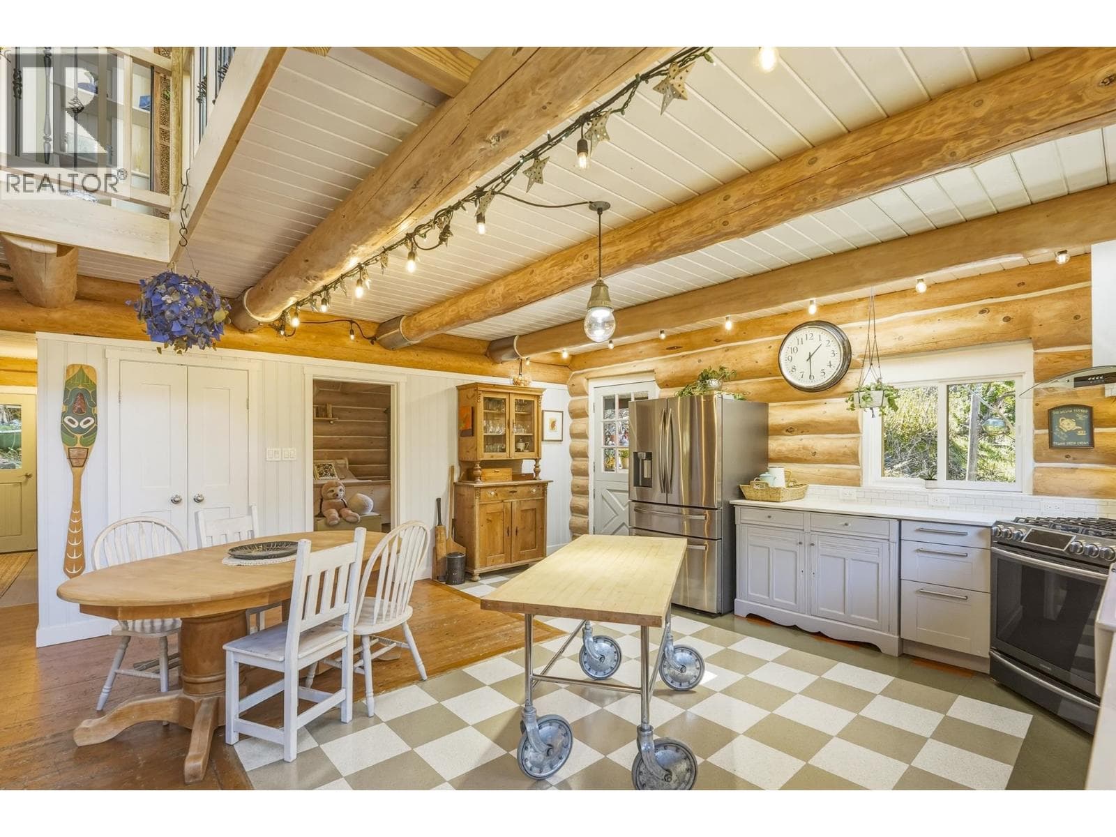 Single Family at 1253 ADAMS Road, Bowen Island, British Columbia - Photo 7 - RE/MAX Garden City Realty