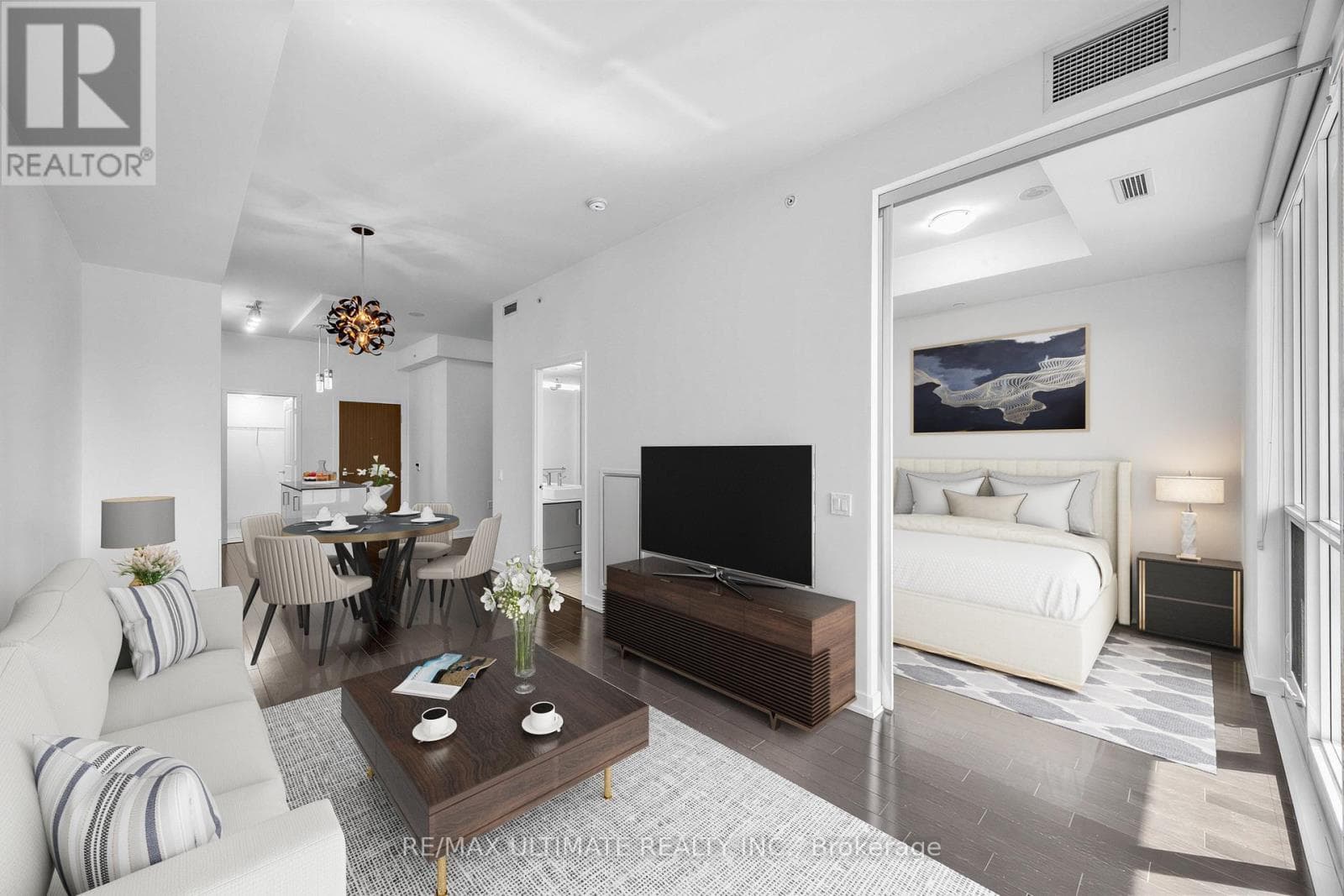 Single Family at 3403- 1 The Esplanade, Toronto (Waterfront Communities), Ontario - Photo 6 - RE/MAX Garden City Realty