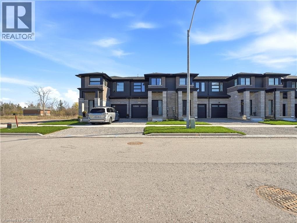 Single Family at 763 BRADFORD Avenue, Fort Erie, Ontario - Photo 2 - RE/MAX Garden City Realty