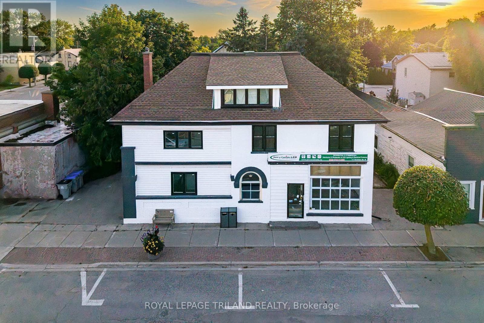 11 Goshen Street